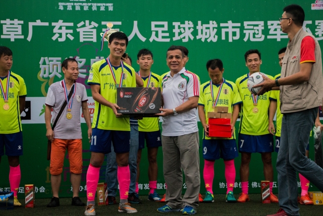 深度解析：日本男篮二队阵容 vs 中国男篮，胜负手在哪里？